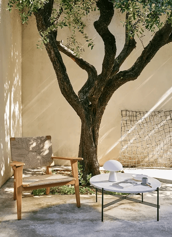 TS Coffee Table, Top Neutral White Travertine, Ø55 cm - Image 2