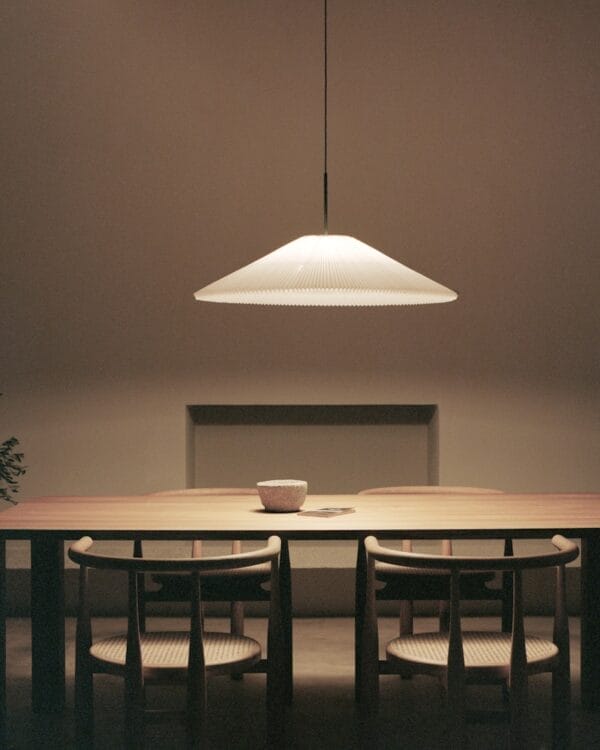 Nebra Pendant Lamp, Large, White, Adjustable Shade