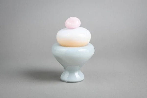 Bon Bon Sugar, Milky Rose, Cream & Blueberry Ice Cream, 17 x 13 cm