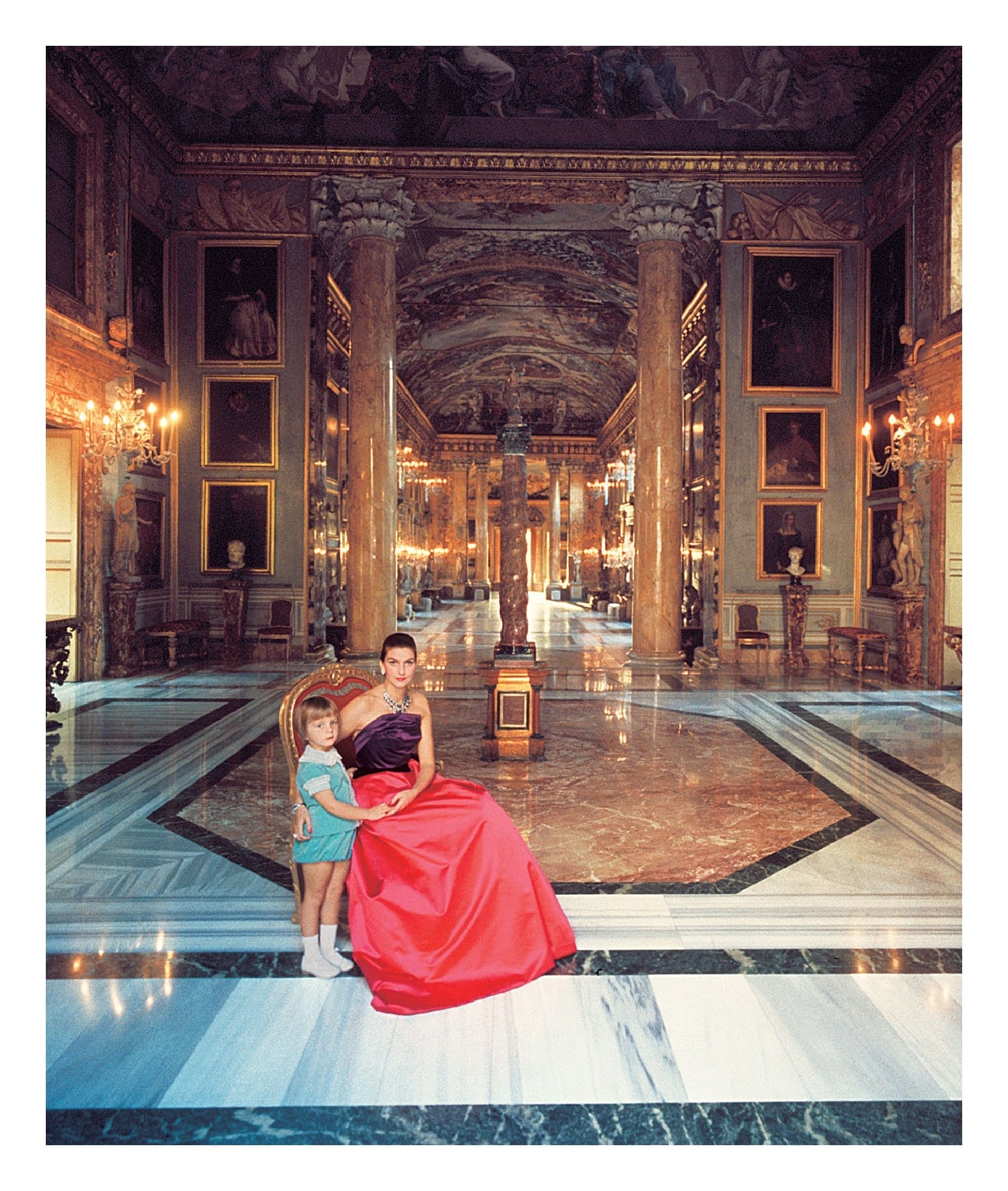 Slim Aarons: La Dolce Vita – Book