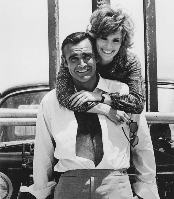 Bond: Photographed by Terry O'Neill: The Definitive Collection - Book - Image 3