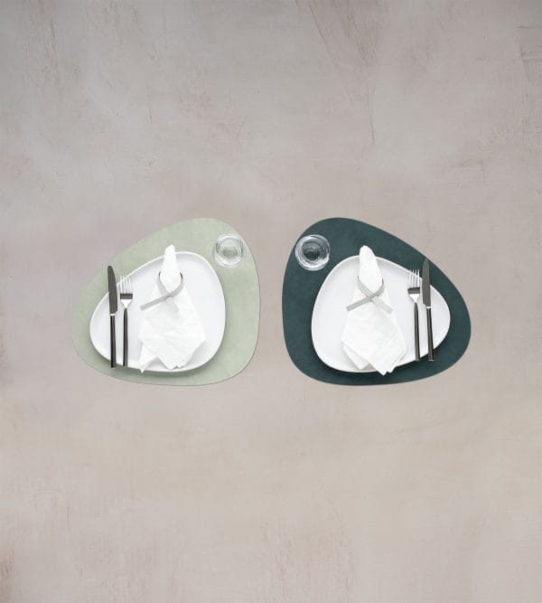 Dinner Mat Curve L, Leather Double Nupo, Dark Green/Olive Green, 37 x 44 cm - Image 2