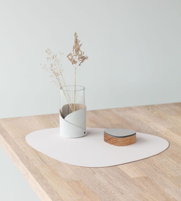 Dinner Mat Curve L, Leather Nupo, Soft Nude, 37 x 44 cm - Image 2