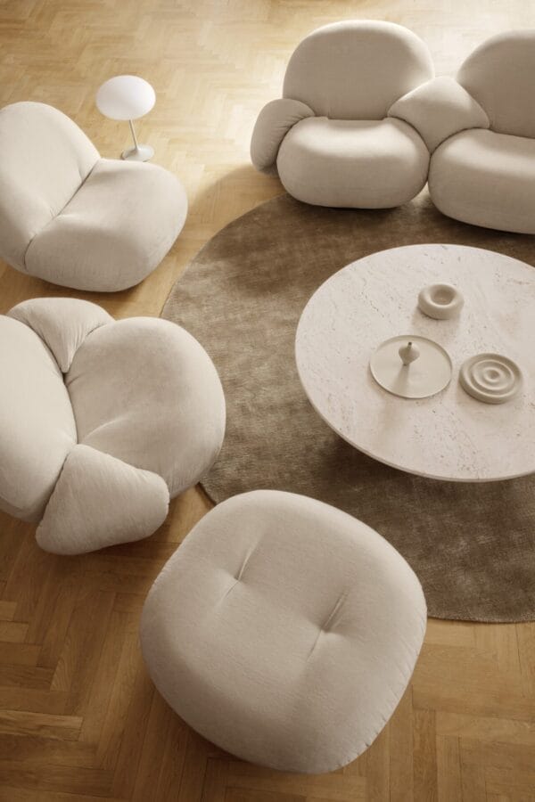 Epic Coffee Table - Neutral White Travertine, Round, Ø110 cm