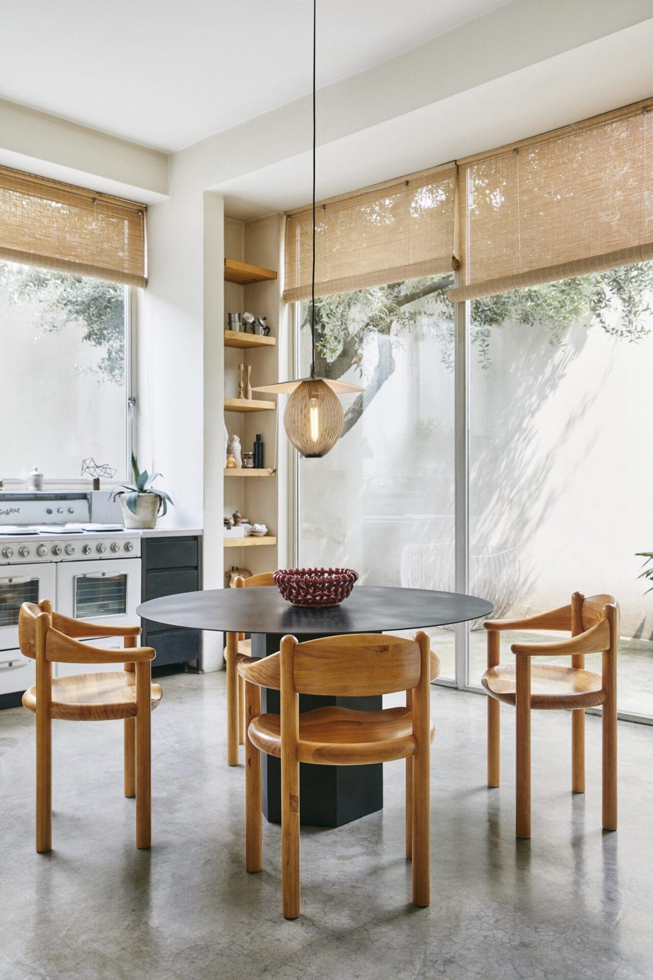 Satellite Pendant (L), Cream White Semi Matt, Base Black - Image 2