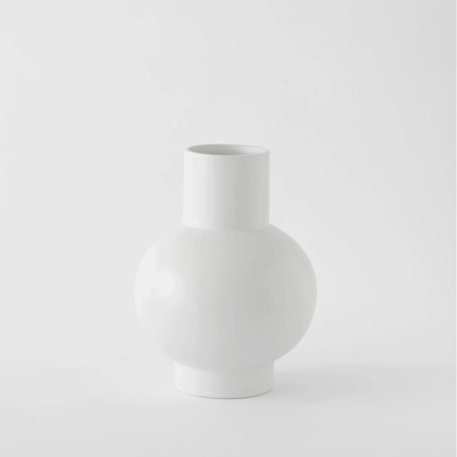 Strøm Large Vase, Vaporous Grey, 18 x 24 cm