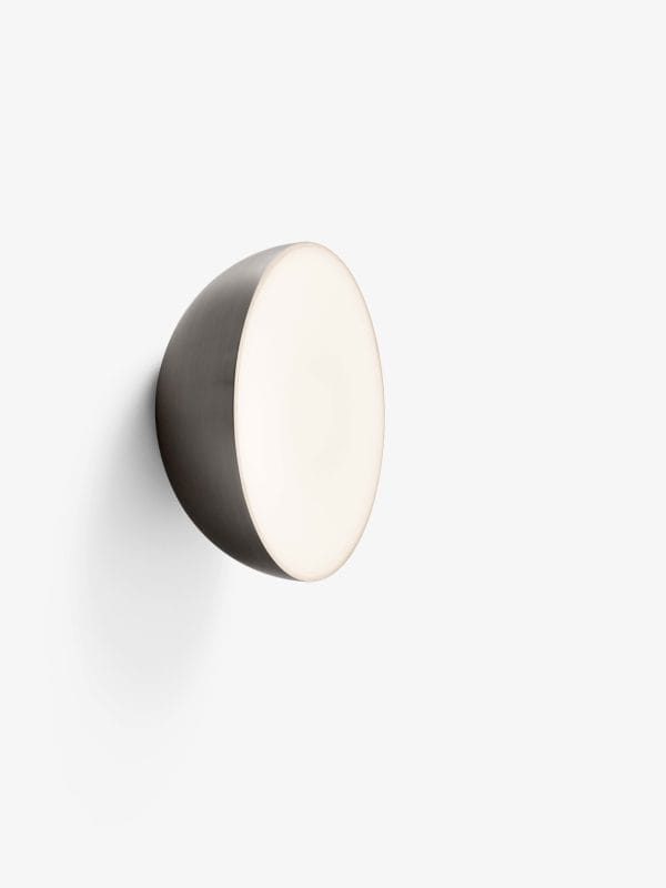 Passepartout JH12, Bronzed brass