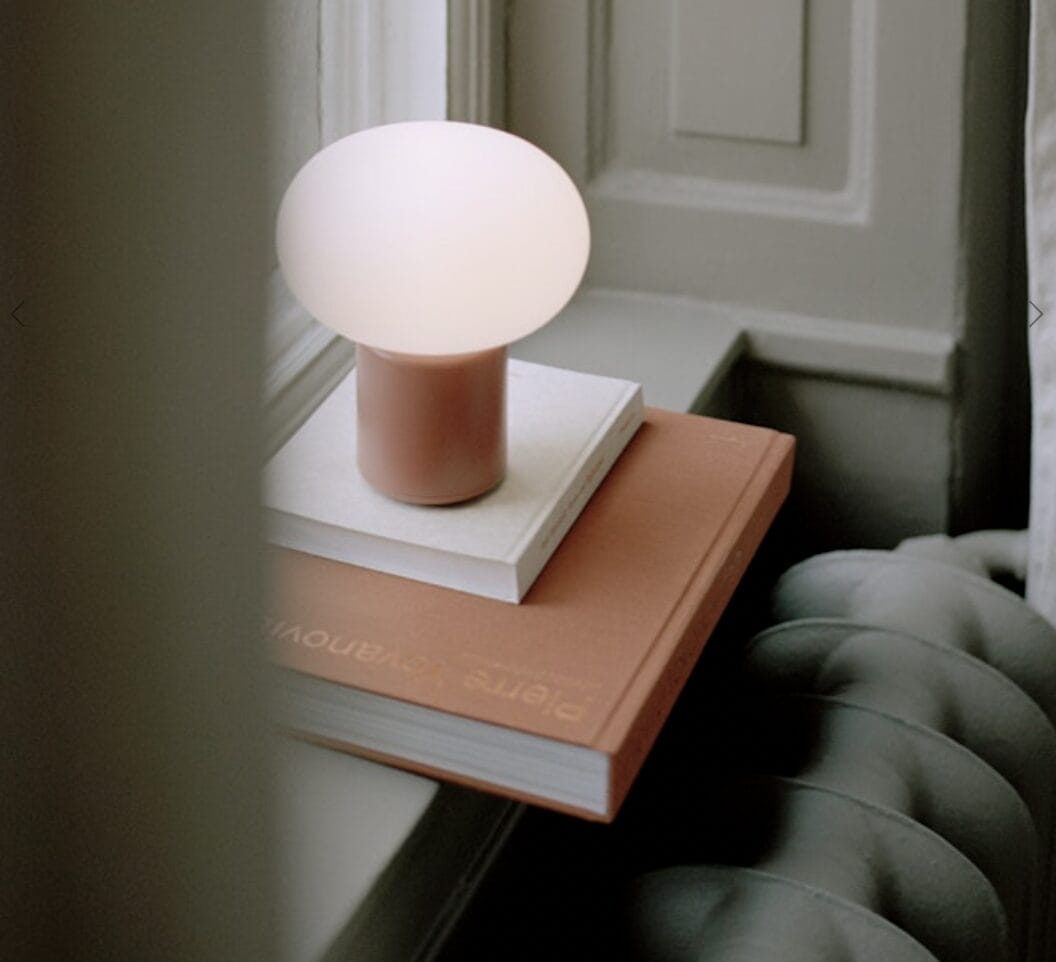 Karl-Johan Portable Table Lamp,Earth Red