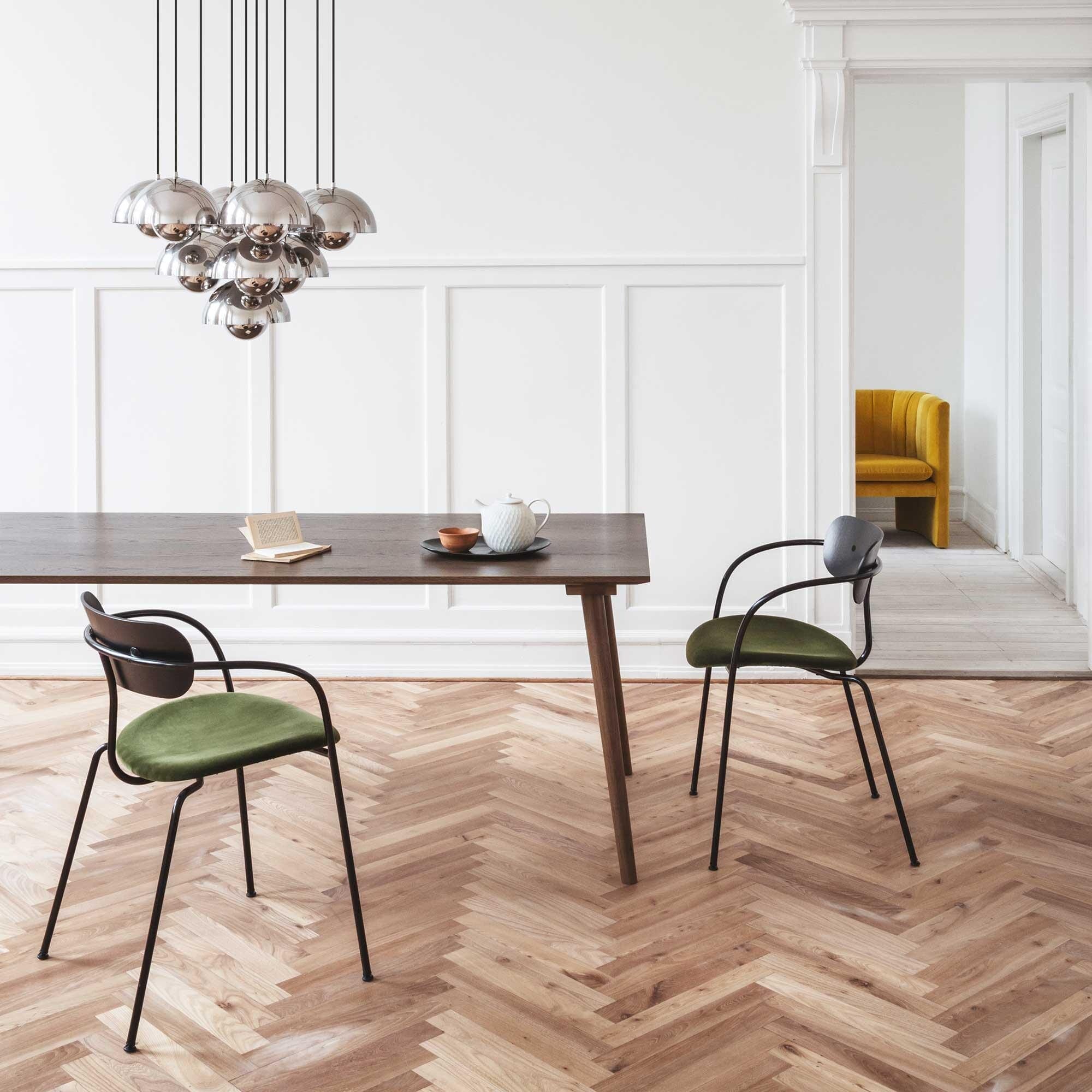 Pavilion Chair AV4 with armrest, Velvet 01 Forest, Seat Upholstery, Black Base Oak, Brass fitting - Image 3