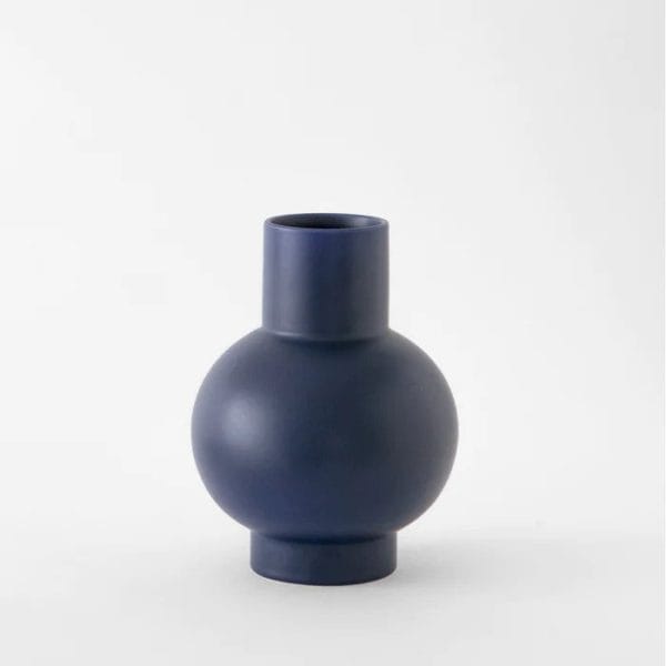 Strøm Large Vase, Blue, 18 x 24 cm