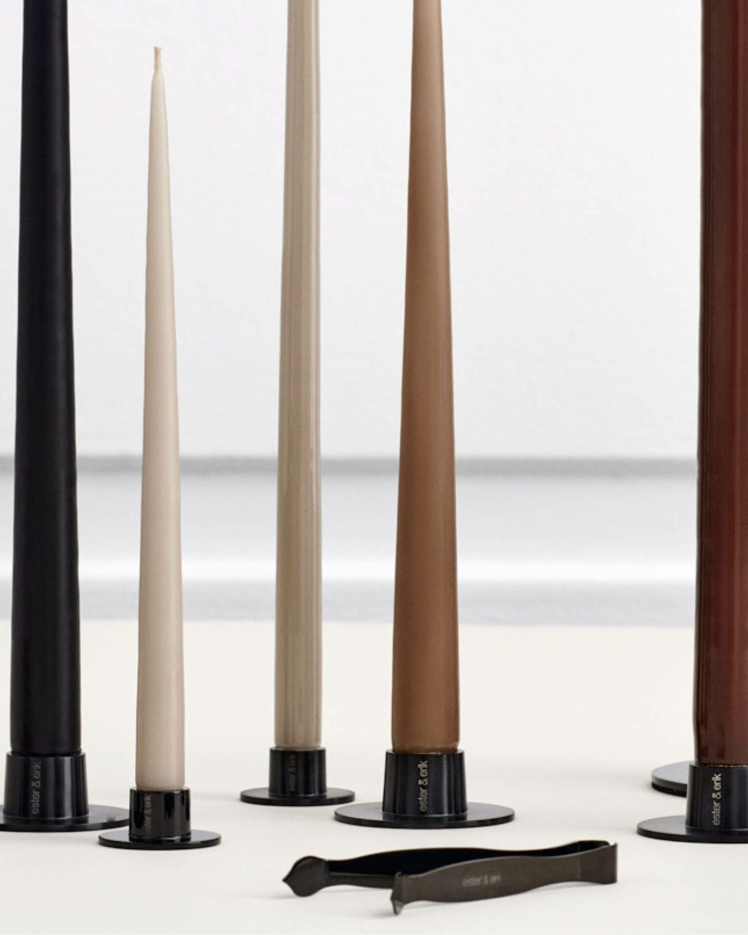 Candleholders Medium, Black, Shiny, ⌀6 cm