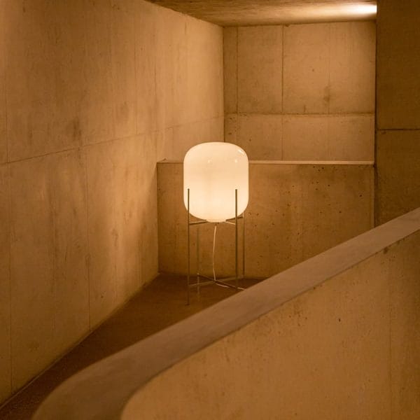 Oda Medium Light, White Glass, White Finish - Image 2