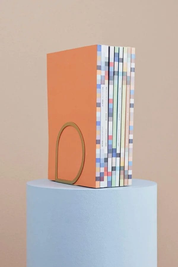 Stilla Bookend, Gold