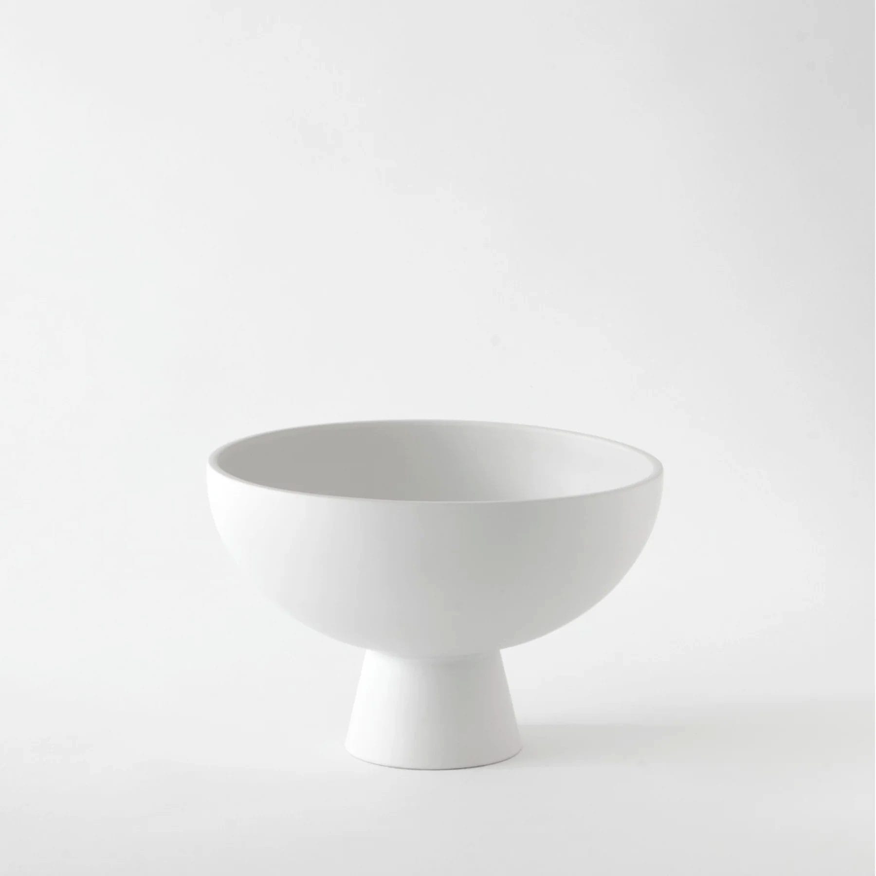 Strøm Large Bowl, Vaporous Grey,  22 x 15 cm