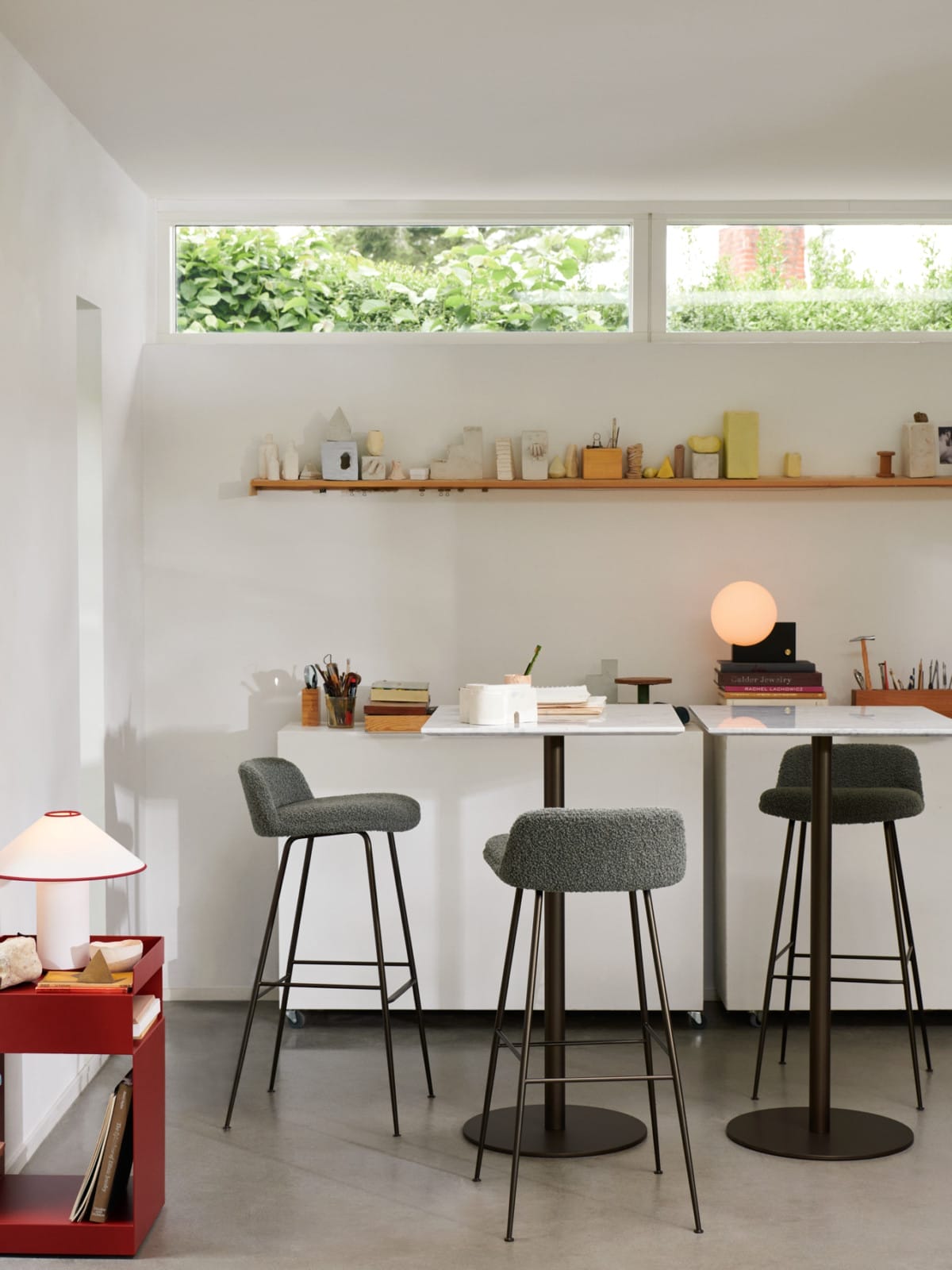 Rely HW88, Bar & Counter Stool, Fab. Group 4 Karakorum 003, Karakorum Fully Upholstered, Black Base