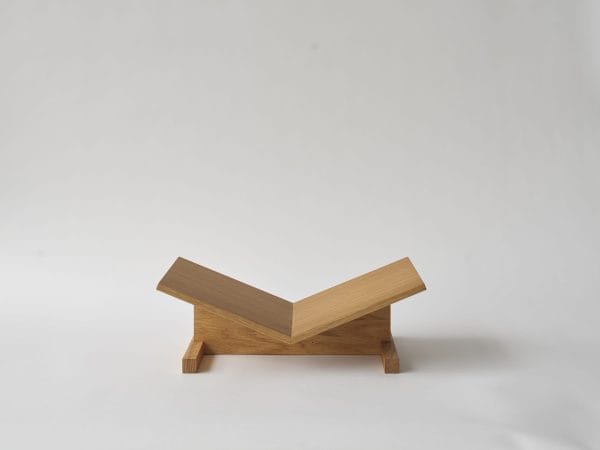 Page - Oak - Book Holder