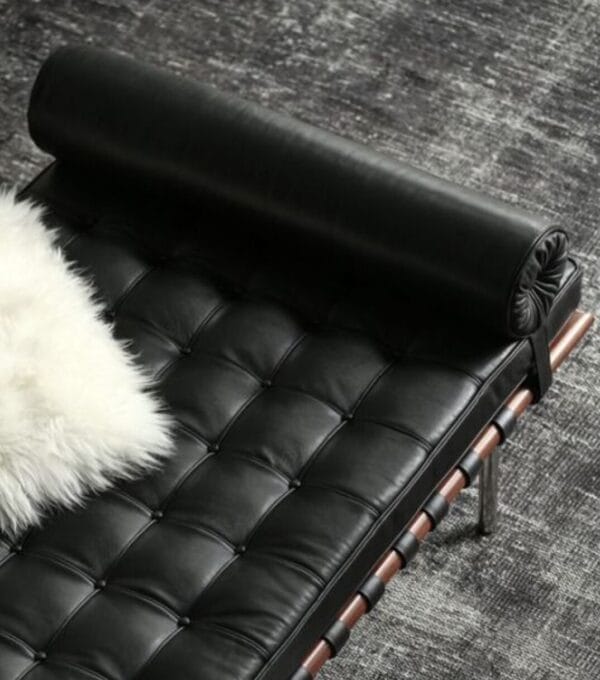 Barcelona Day Bed, Black Leather - Image 4