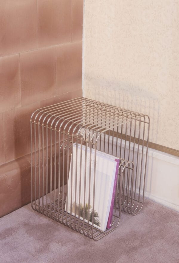 CURVA Stool, Silver - Image 3