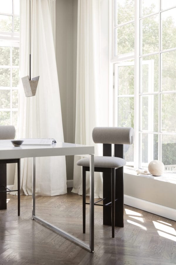 Hippo Counter Chair, Grain 61253, Dark Smoked Oak, H65 cm
