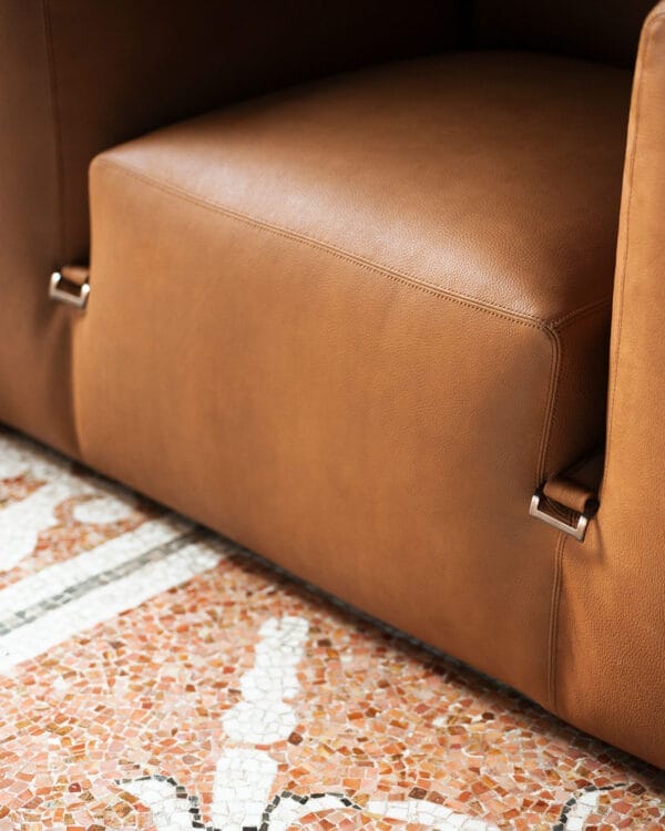 Le Mura Armchair, Zahir leather 10, Cat. Z - Image 3