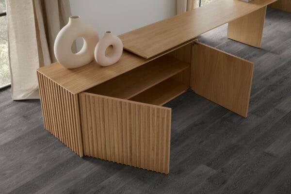 Velasca Extensible Sideboard in Ebony Stained Oak, 3 Doors, 200/271 cm - Image 5
