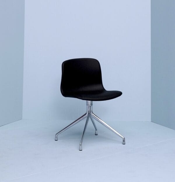 AAC11 Polished Aluminium, 4 star swivel base Standard glider, Full upholstery Shell, Steelcut-190