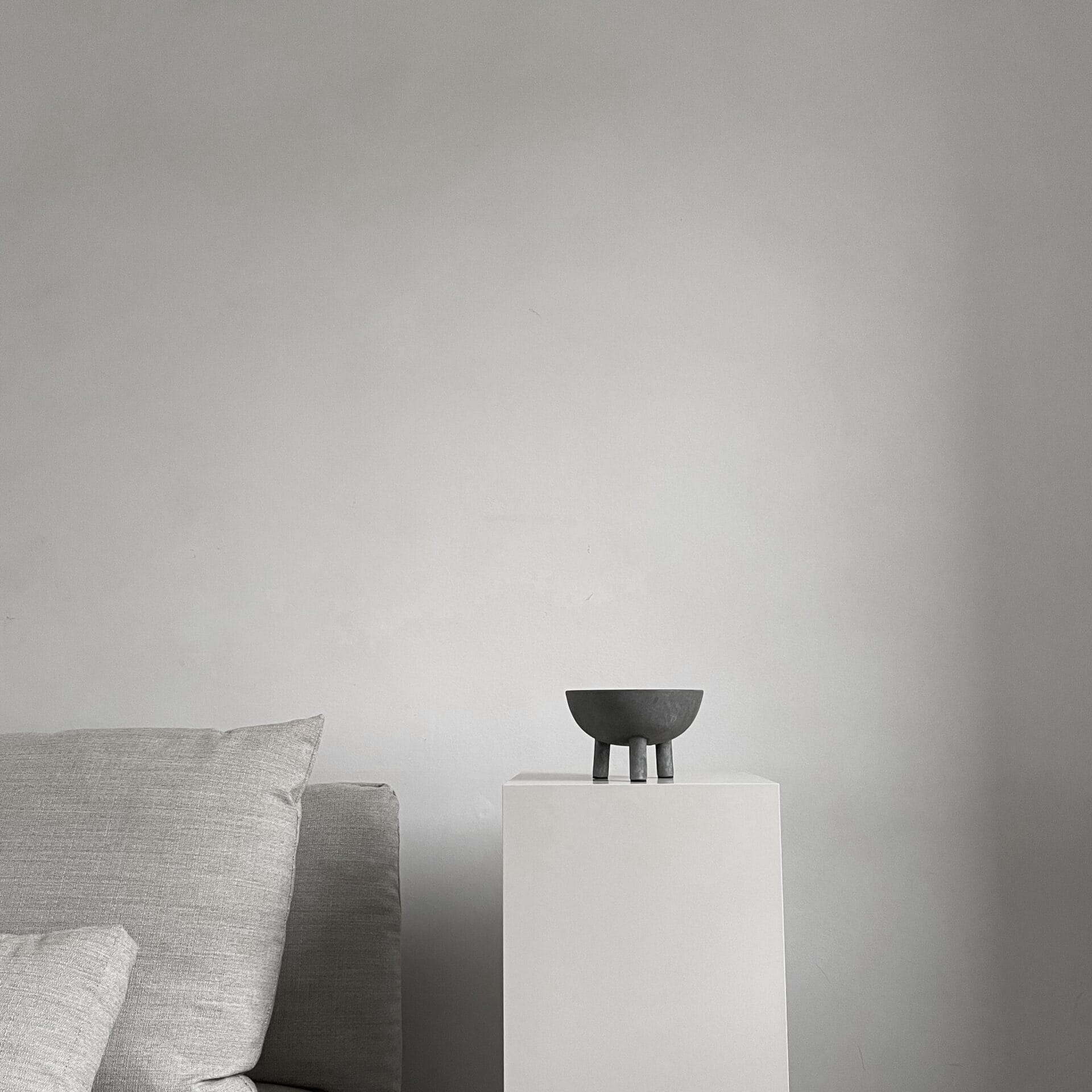 Duck Bowl, Big - Dark Grey - Image 3