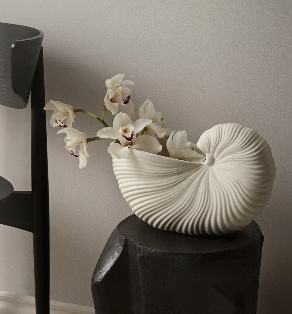 Shell Pot, Off-White