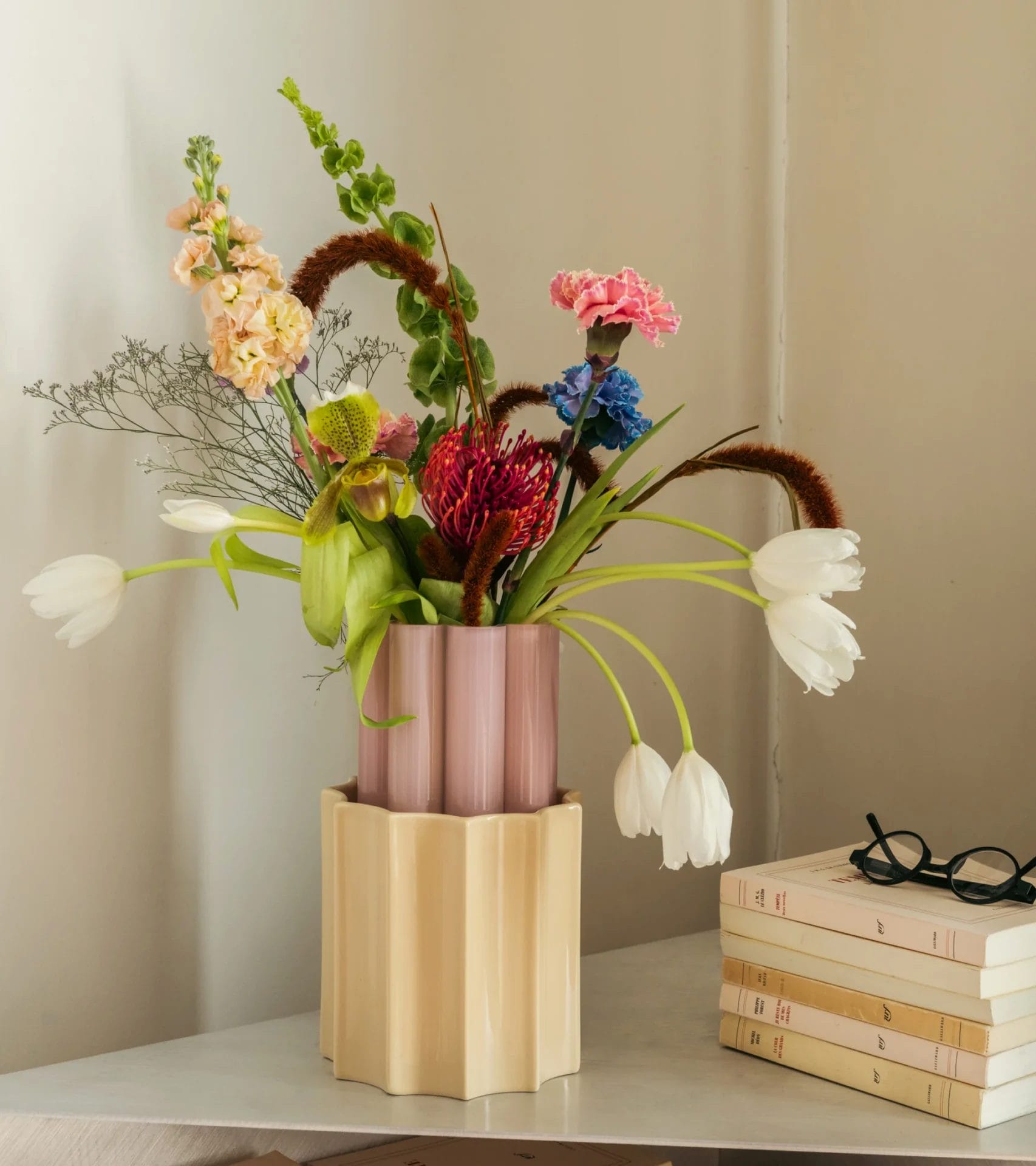 Vase Duetto Candy pink and sand-colored vase, glass and ceramic